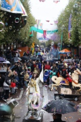 Parade des artistes 003 * 5616 x 3744 * (9.09MB)